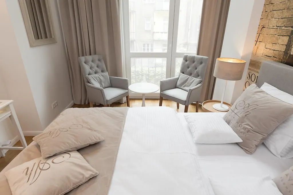 Avanti Home Cracovia Apartahotel
