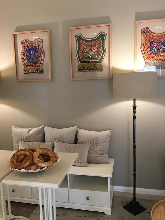 Avanti Home Krakau 0*,