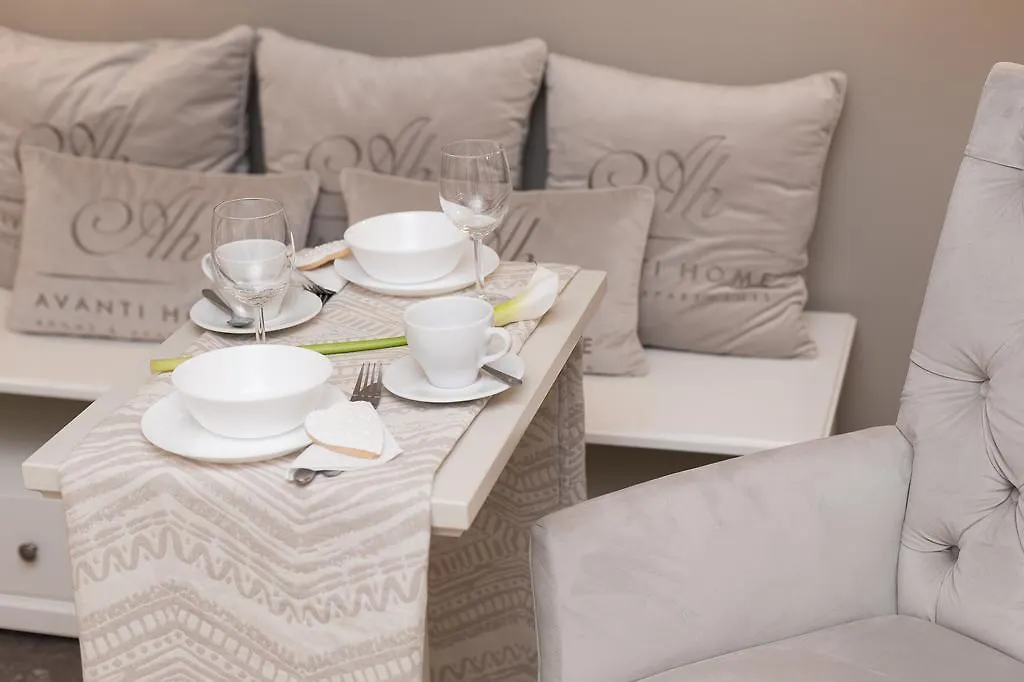 Avanti Home Krakau 0*,